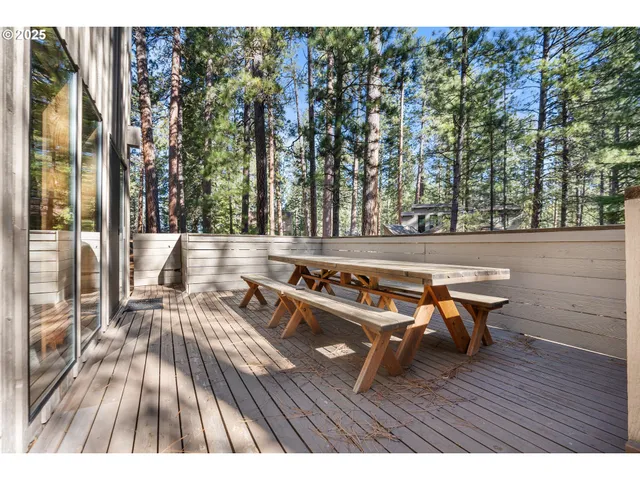 $299,999 | 70780 Bitter Root, Sisters, OR 97759