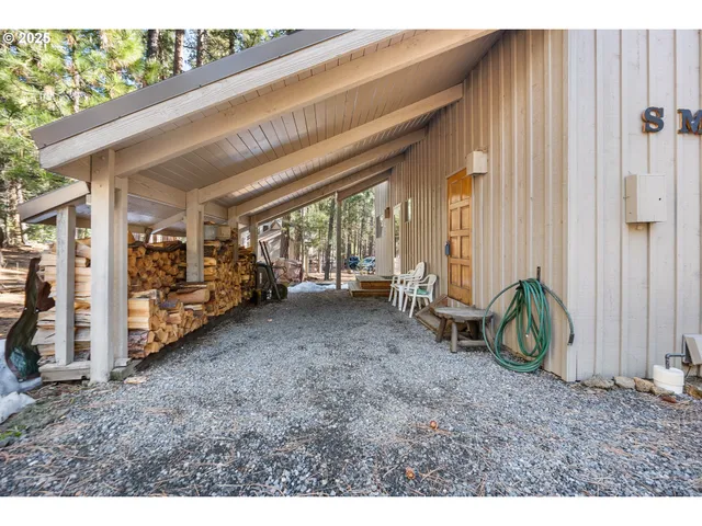 $299,999 | 70780 Bitter Root, Sisters, OR 97759