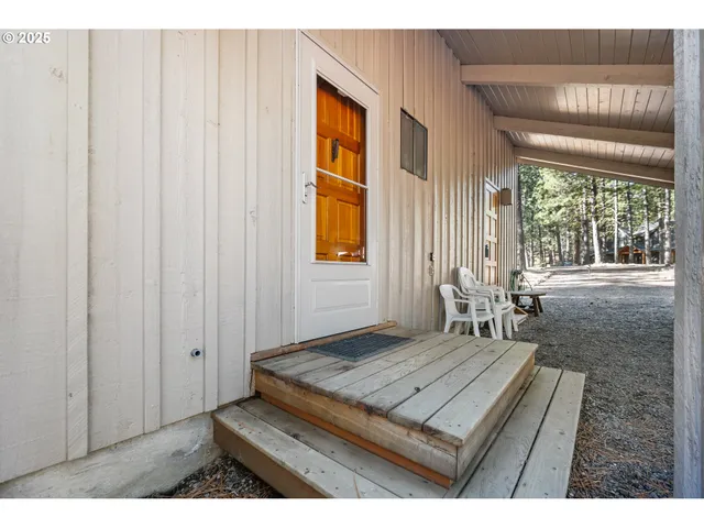 $299,999 | 70780 Bitter Root, Sisters, OR 97759