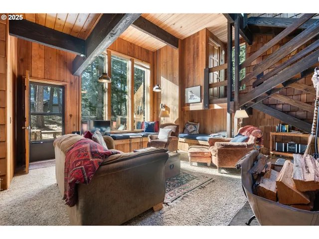 $299,999 | 70780 Bitter Root, Sisters, OR 97759