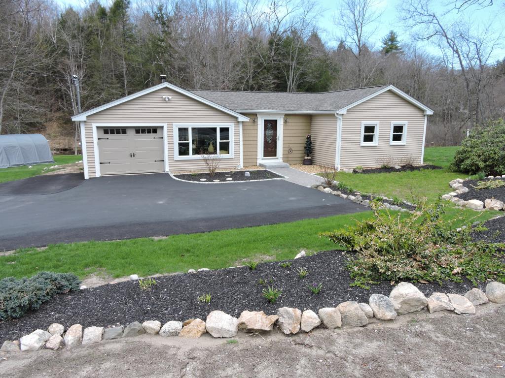 315 Raymond Road Chester, NH 03036 - Photo 1 of 29