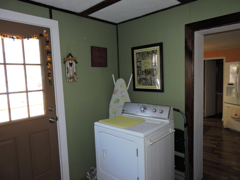 315 Raymond Road Chester, NH 03036 - Photo 11 of 29
