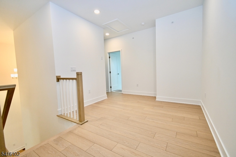 26 Arowana Road Randolph, NJ 07869 - Photo 12 of 26