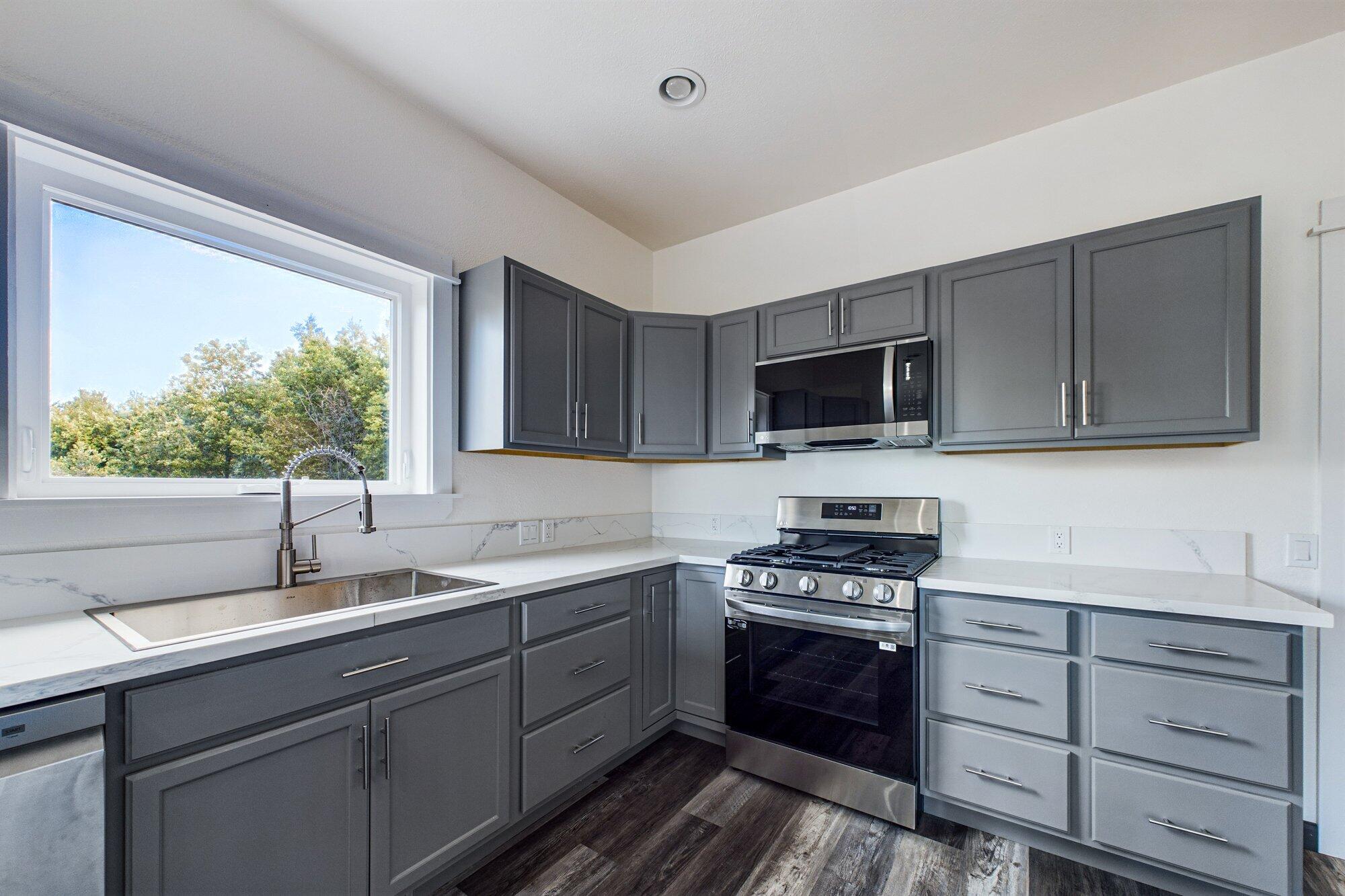 127 Cook Road Shelter Cove, CA 95589 - Photo 29 of 68