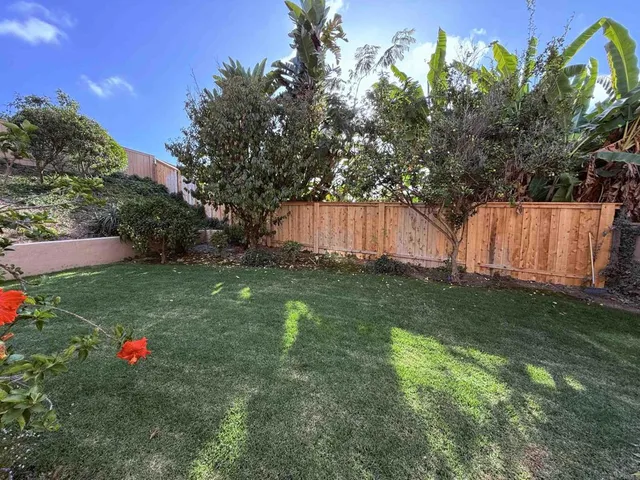 $5,995 | 3515 Calle Gavanzo, Carlsbad, CA 92009
