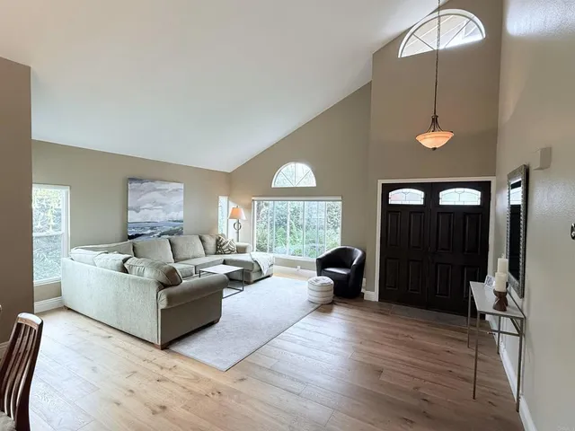 $5,995 | 3515 Calle Gavanzo, Carlsbad, CA 92009