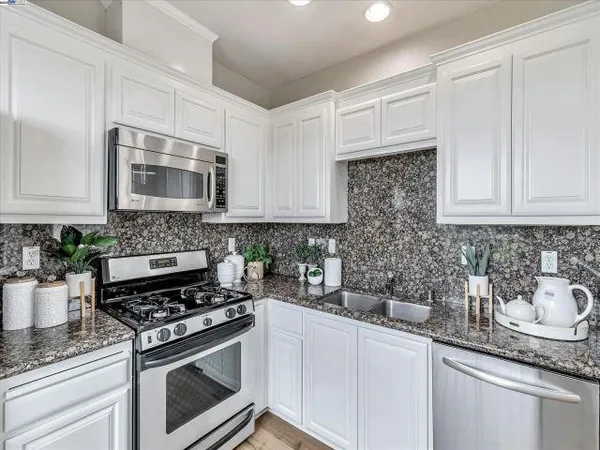 $3,300 | 3275 Dublin Boulevard, Dublin, CA 94568