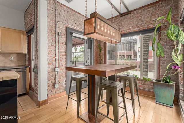 $417,500 | 387 North 2nd Avenue, Unit F2, Phoenix, AZ 85003