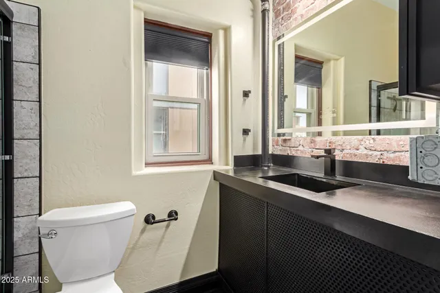 $417,500 | 387 North 2nd Avenue, Unit F2, Phoenix, AZ 85003