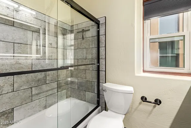 $417,500 | 387 North 2nd Avenue, Unit F2, Phoenix, AZ 85003