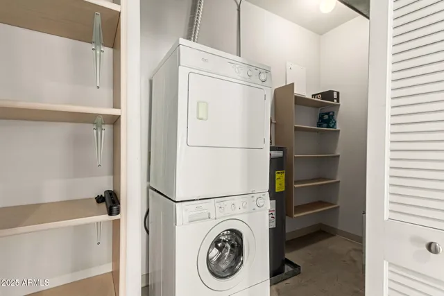 $417,500 | 387 North 2nd Avenue, Unit F2, Phoenix, AZ 85003