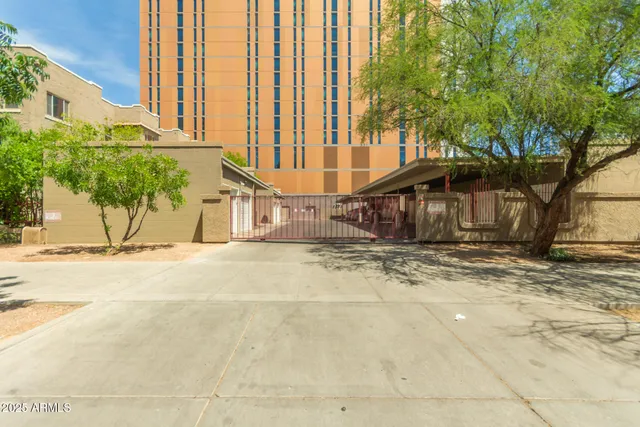 $417,500 | 387 North 2nd Avenue, Unit F2, Phoenix, AZ 85003