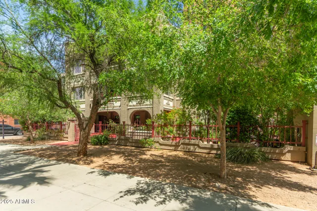 $417,500 | 387 North 2nd Avenue, Unit F2, Phoenix, AZ 85003