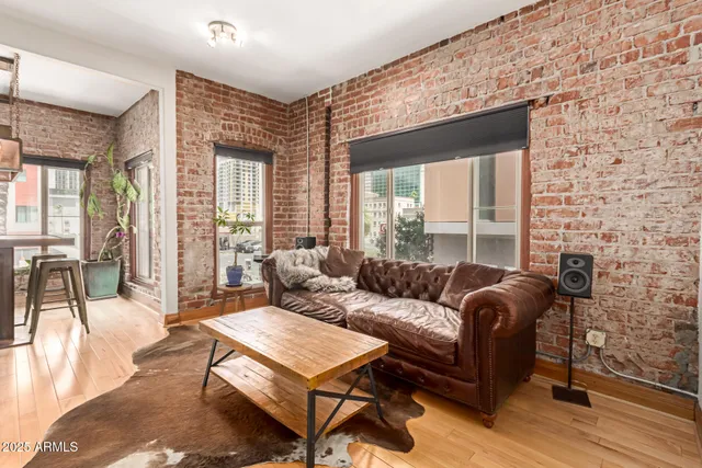 $417,500 | 387 North 2nd Avenue, Unit F2, Phoenix, AZ 85003