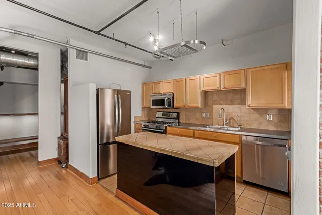 $417,500 | 387 North 2nd Avenue, Unit F2, Phoenix, AZ 85003