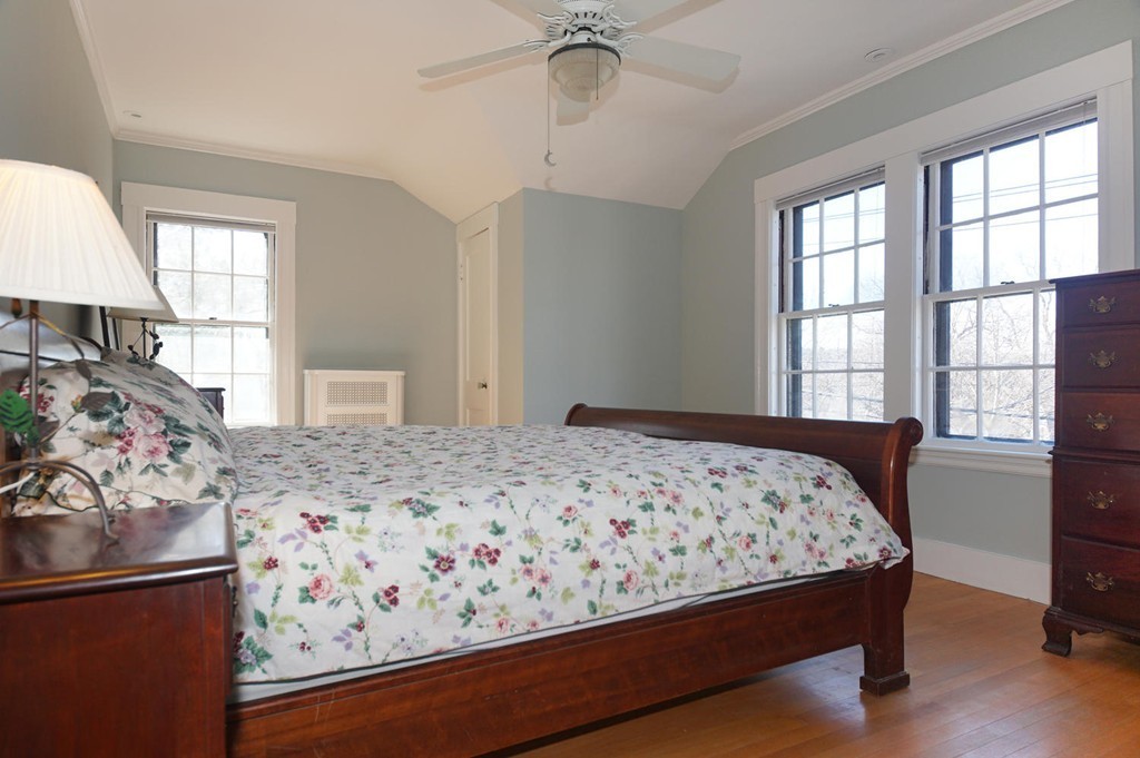 39 Woodside Road Winchester, MA 01890 - Photo 11 of 17 Gallery Image 11
