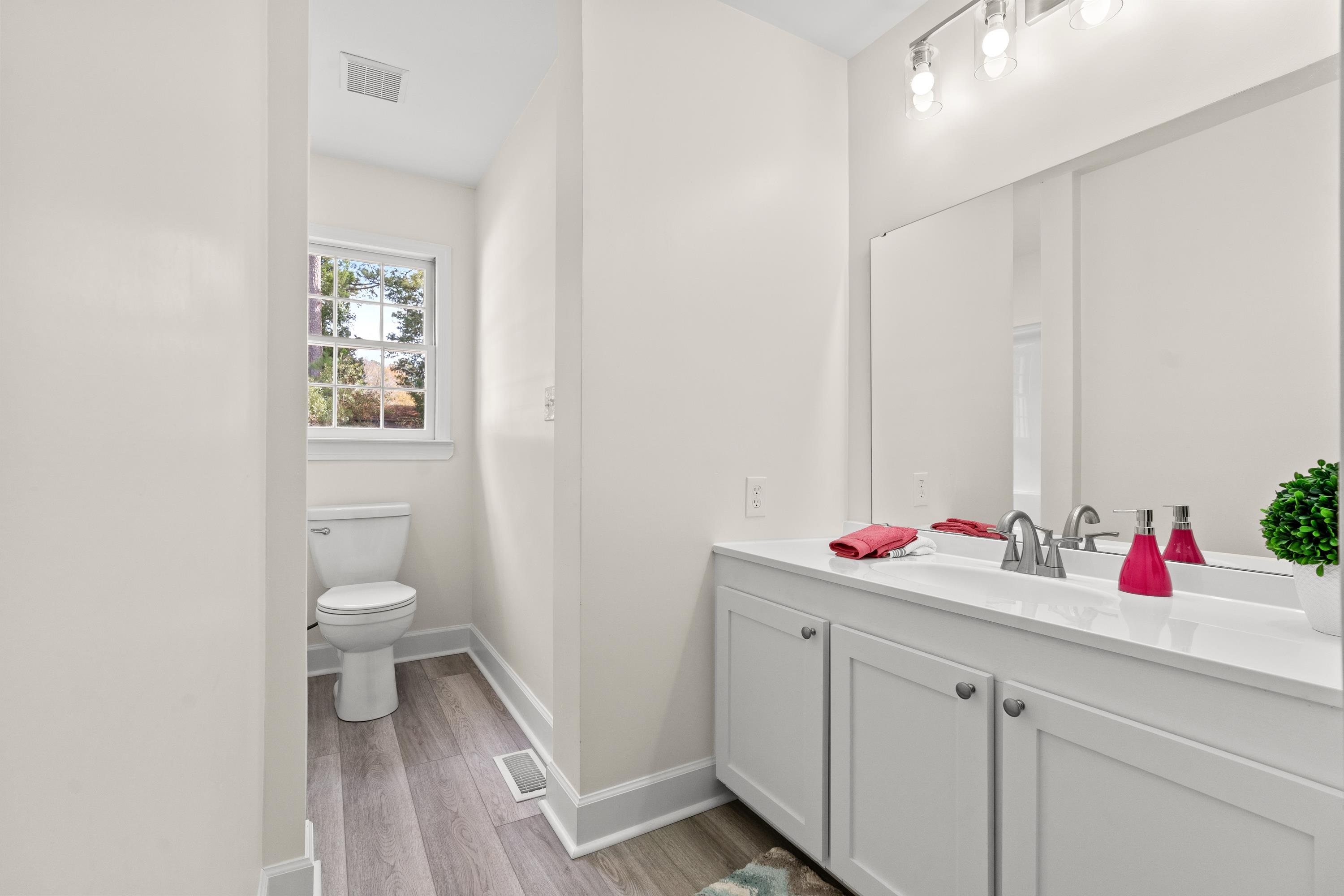 83 Pond Street Georgetown, SC 29440 - Photo 15 of 22