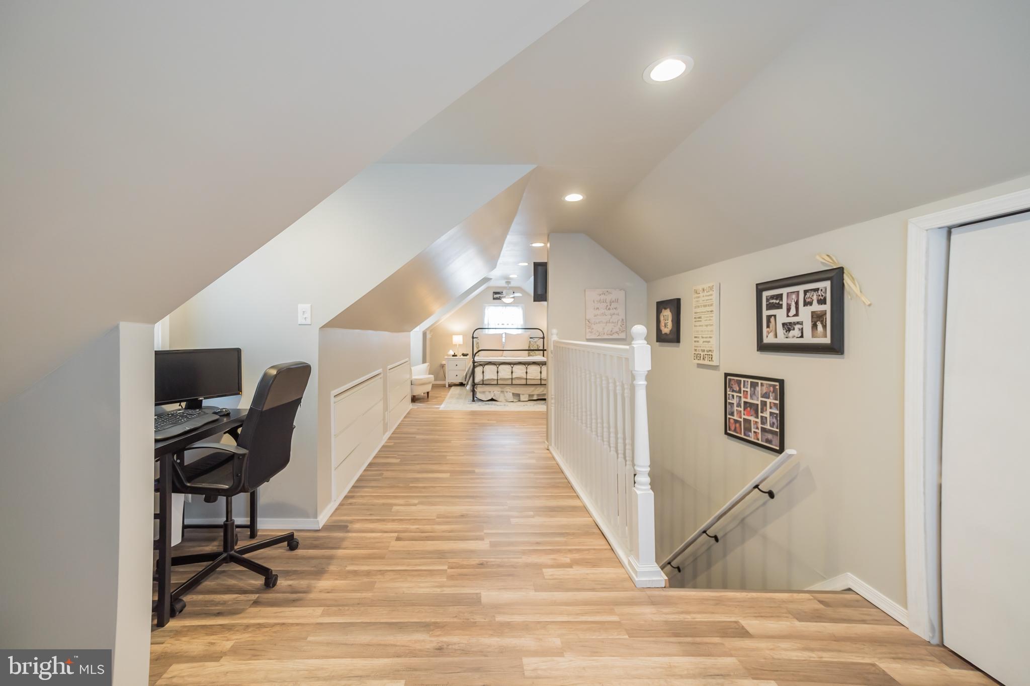 12012 Sewell Road Philadelphia, PA 19116 - Photo 12 of 28