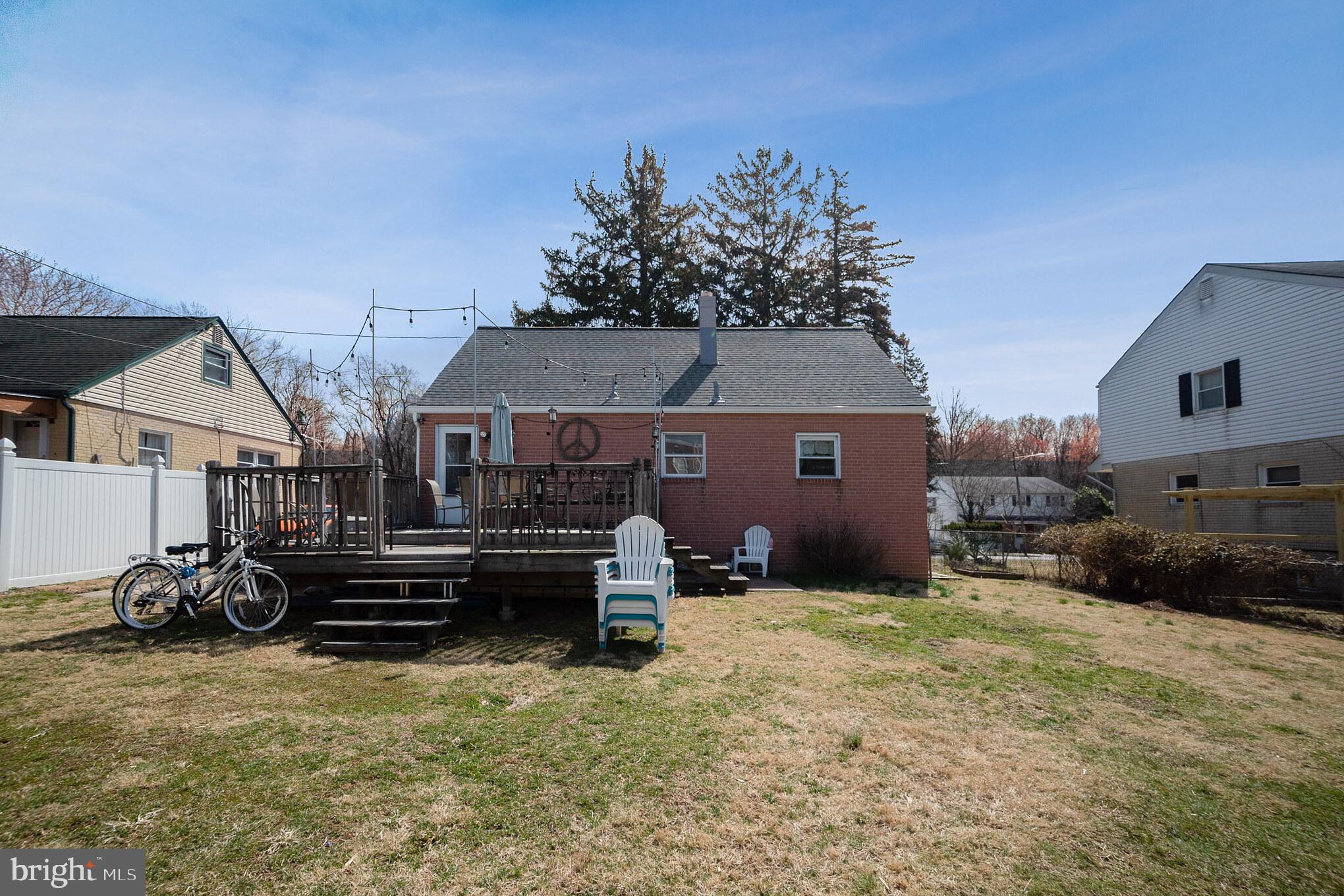 12012 Sewell Road Philadelphia, PA 19116 - Photo 17 of 28