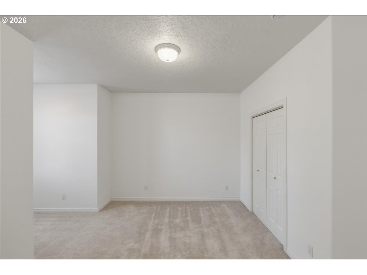 2245 Northwest Park Terrace Albany, OR 97321 - Photo 37 of 48