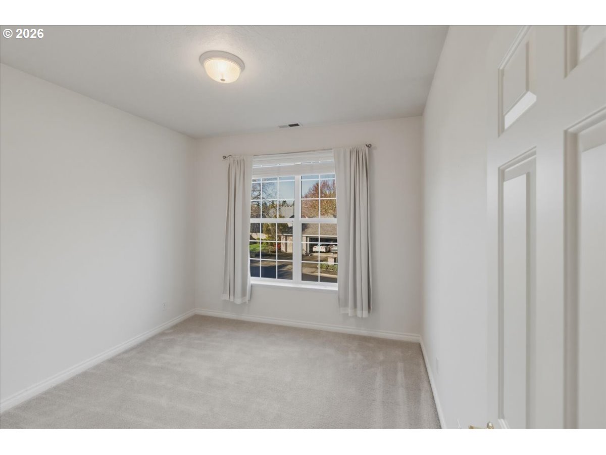 2245 Northwest Park Terrace Albany, OR 97321 - Photo 41 of 48