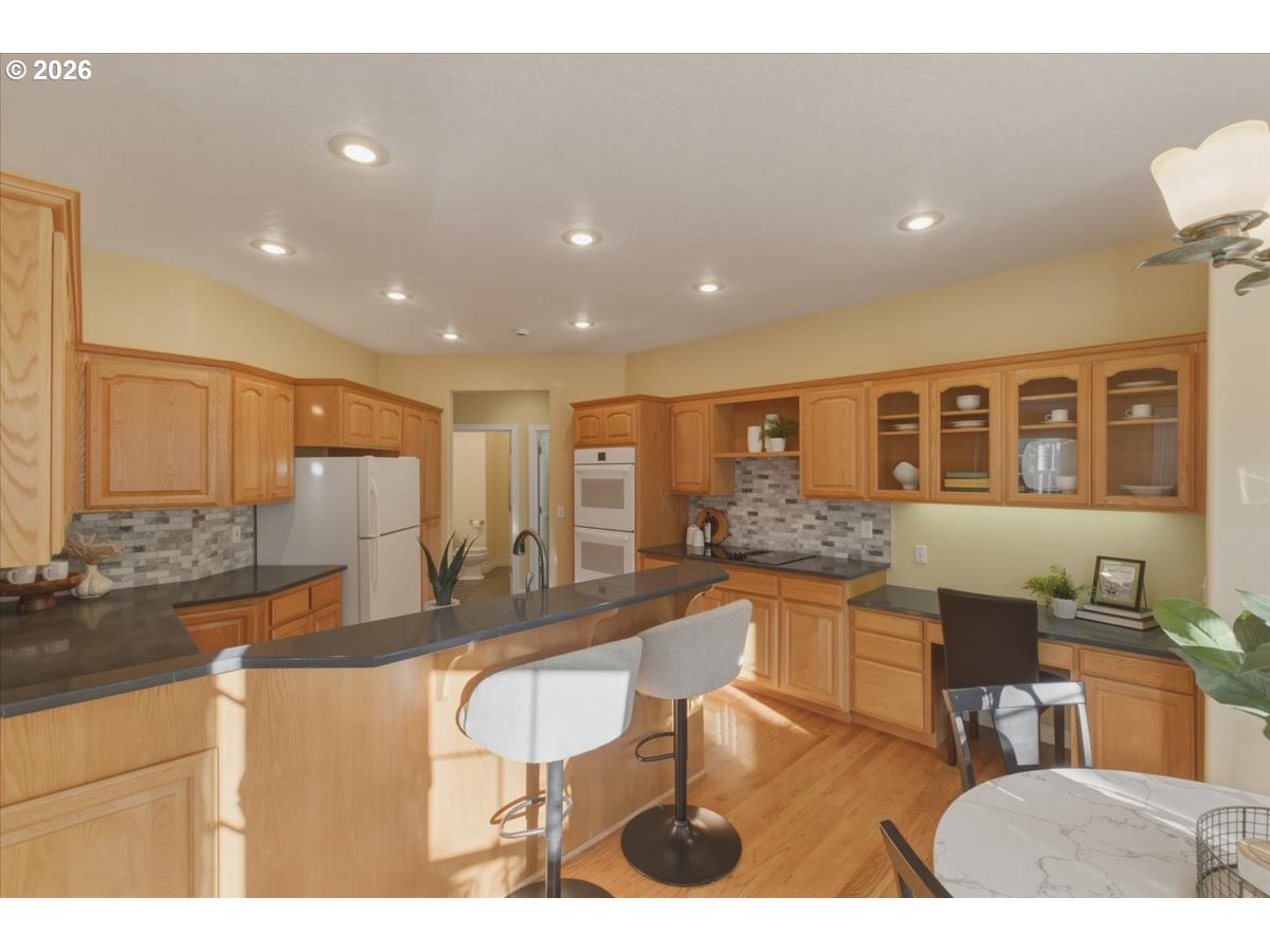 2245 Northwest Park Terrace Albany, OR 97321 - Photo 6 of 48