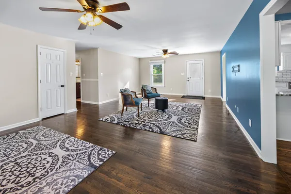 $439,900 | 704 Redwood Circle, Columbia, TN 38401