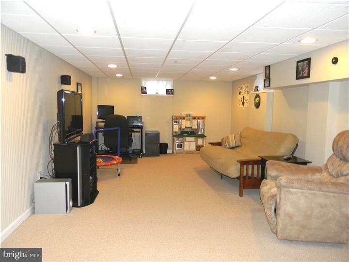 19 Papermill Road Cherry Hill, NJ 08003 - Photo 19 of 25 Basement - Finished