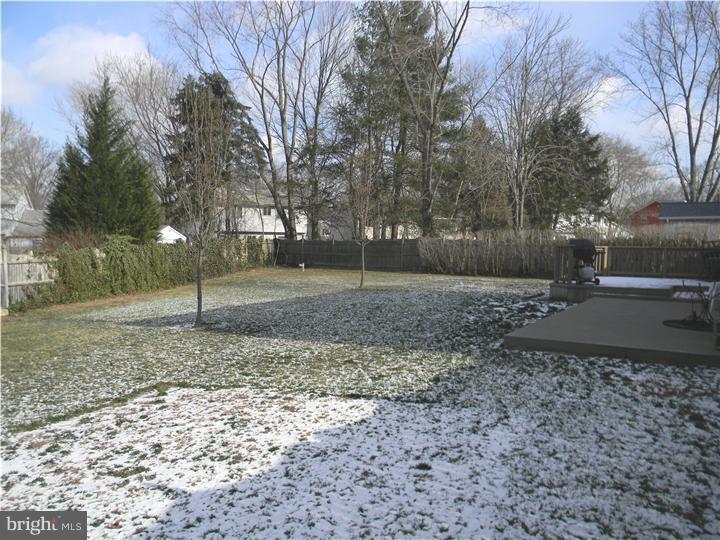19 Papermill Road Cherry Hill, NJ 08003 - Photo 24 of 25 Back Yard