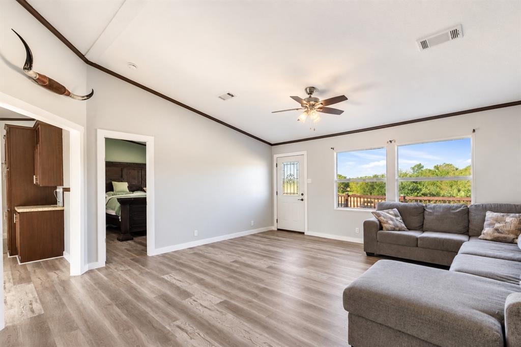 2298 County Road 2320 Decatur, TX 76234 - Photo 5 of 39 Gallery Image 5