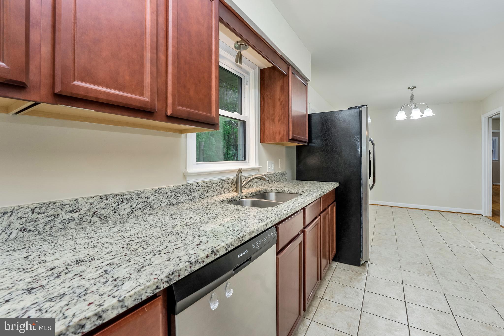 8494 Dahlgren Road King George, VA 22485 - Photo 8 of 27 Gallery Image 8