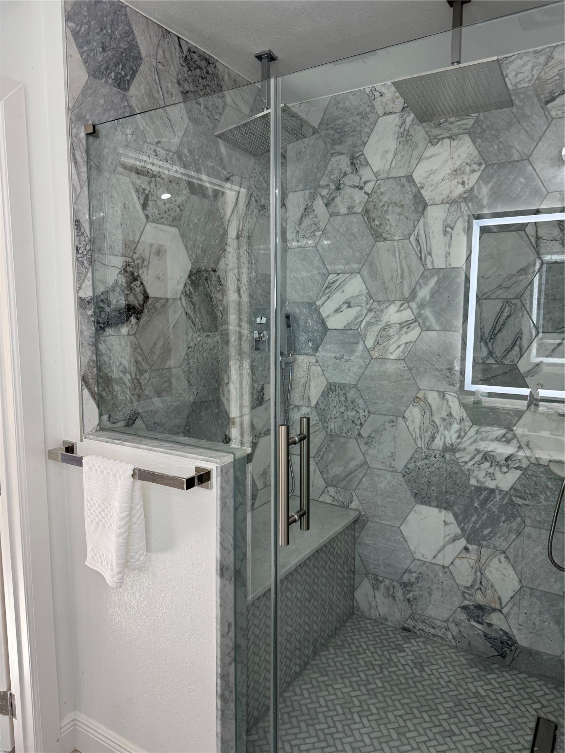 24879 Macedonia Road Hockley, TX 77447 - Photo 22 of 32 a bathroom with a shower