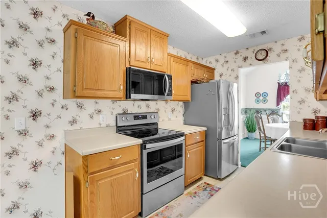 $342,000 | 138 Bradford Drive, Bloomingdale, GA 31302