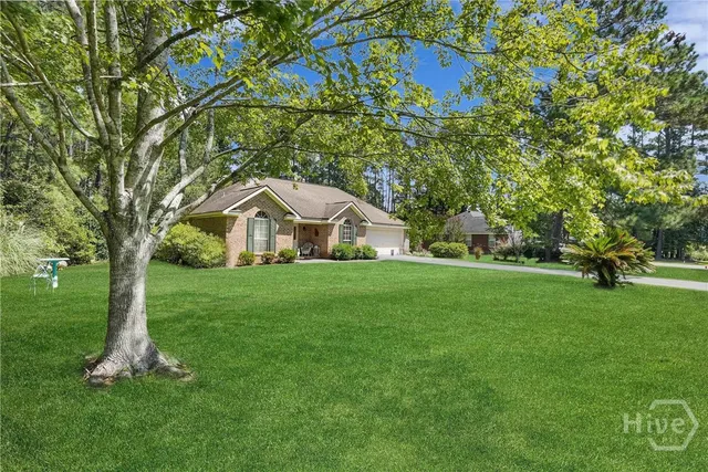 $342,000 | 138 Bradford Drive, Bloomingdale, GA 31302