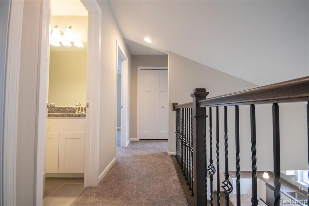 2920 Jewell Road Howell, MI 48843 - Photo 15 of 21