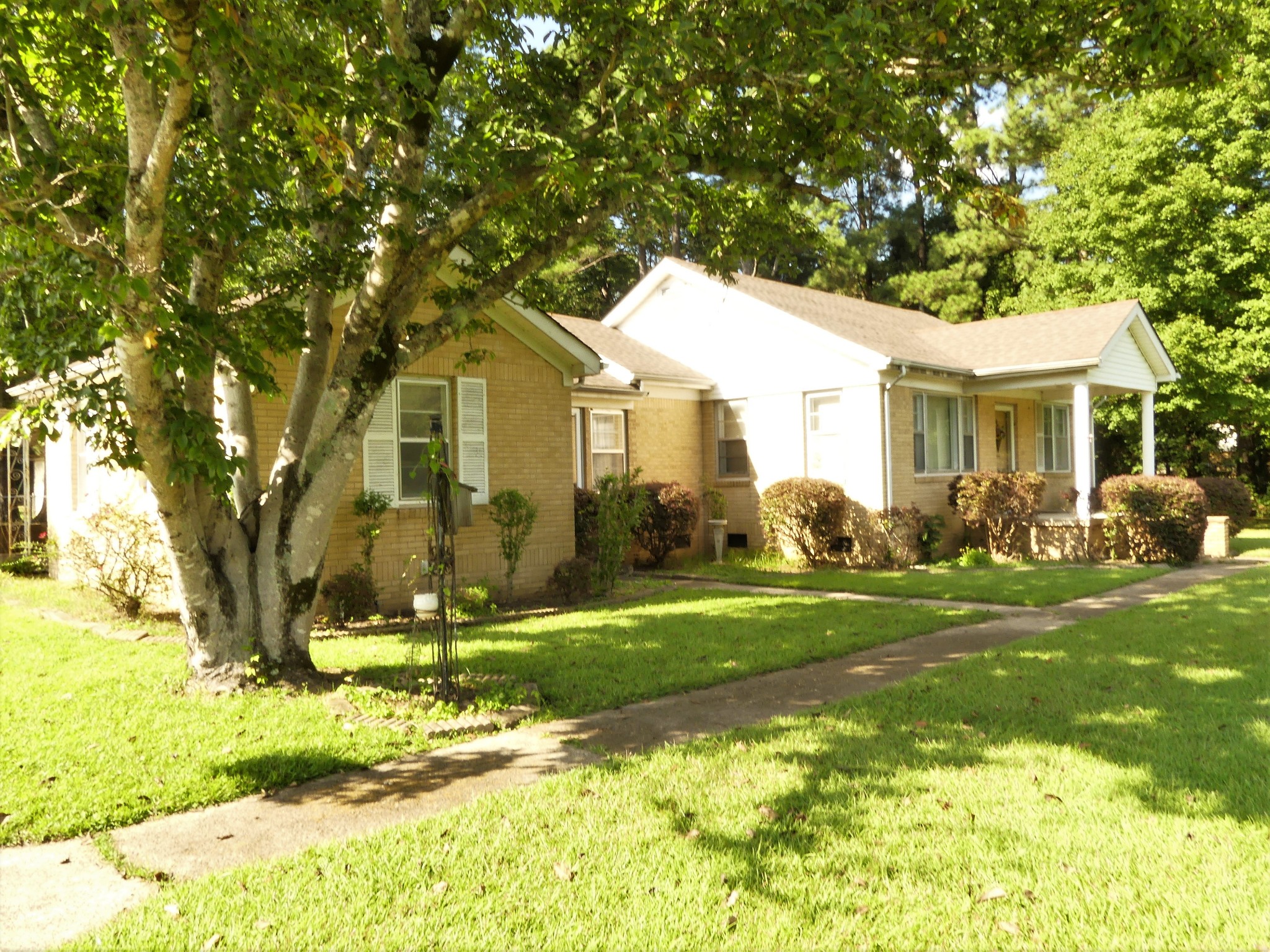 865 Clifton Road Savannah, TN 38372 - Photo 2 of 49 Gallery Image 2