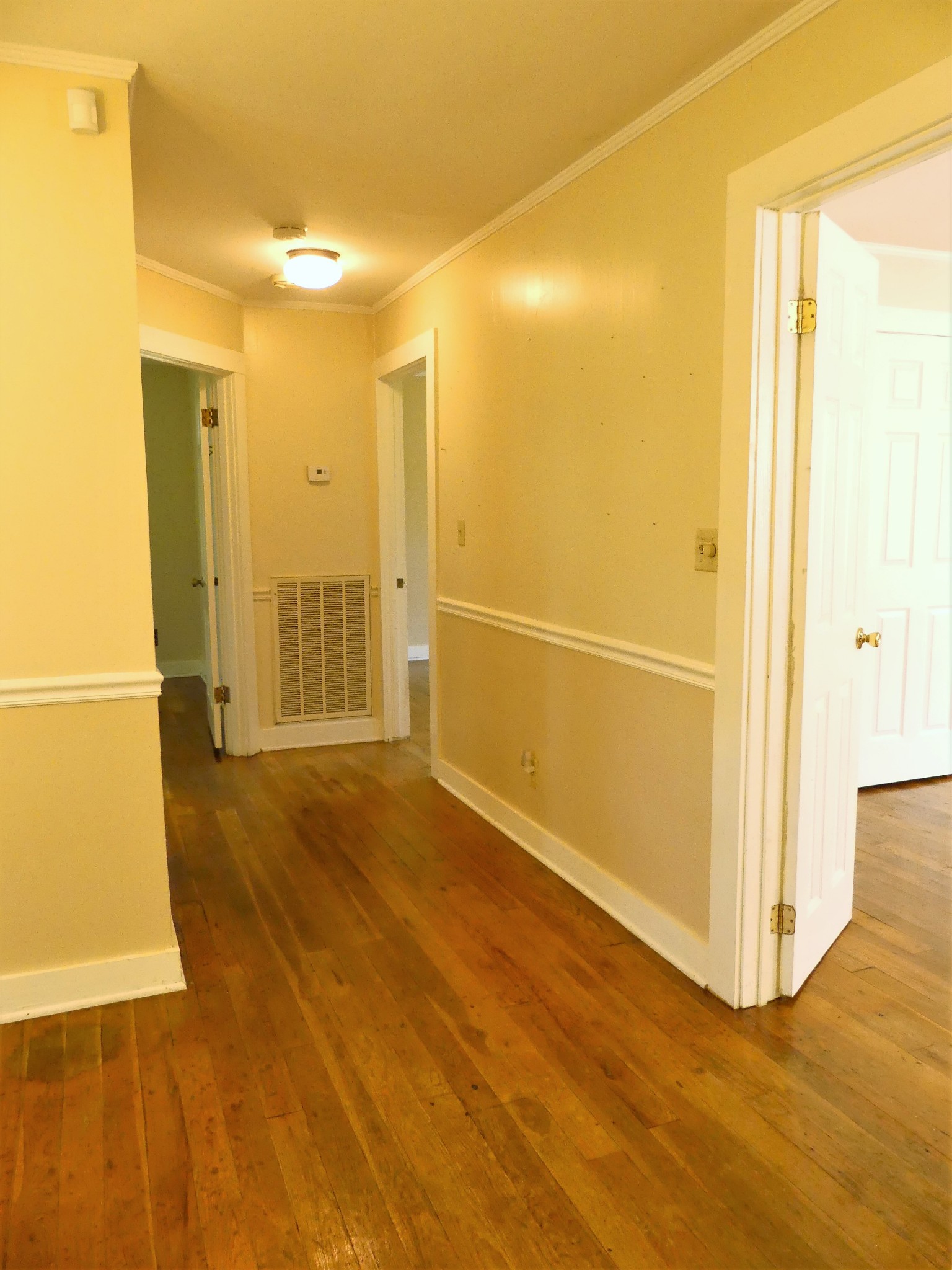 865 Clifton Road Savannah, TN 38372 - Photo 16 of 49 Gallery Image 16