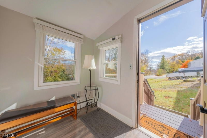 39 Delaware Road West Milford, NJ 07421 - Photo 5 of 41
