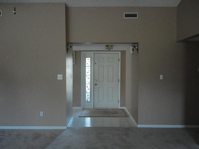 3070 Fry Road Greenwood, IN 46142 - Photo 14 of 17 Gallery Image 14