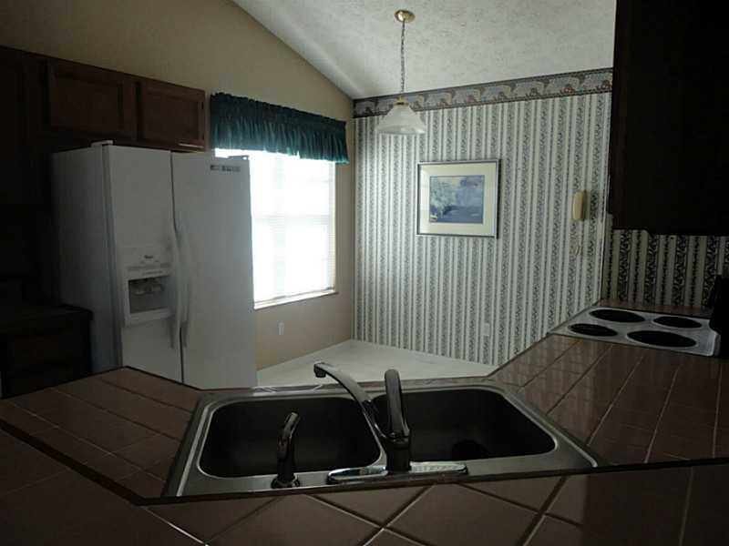 3070 Fry Road Greenwood, IN 46142 - Photo 6 of 17 Gallery Image 6
