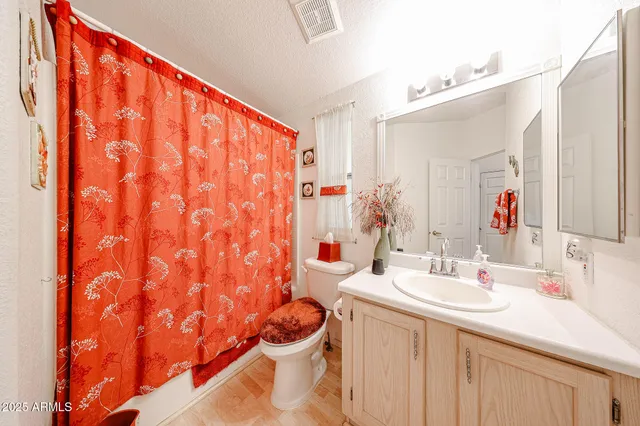 $168,000 | 3901 East Pinnacle Peak Road, Unit 235, Phoenix, AZ 85050