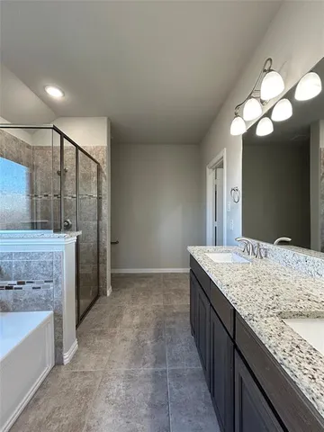 $2,195 | 505 Reatta Drive, Justin, TX 76247