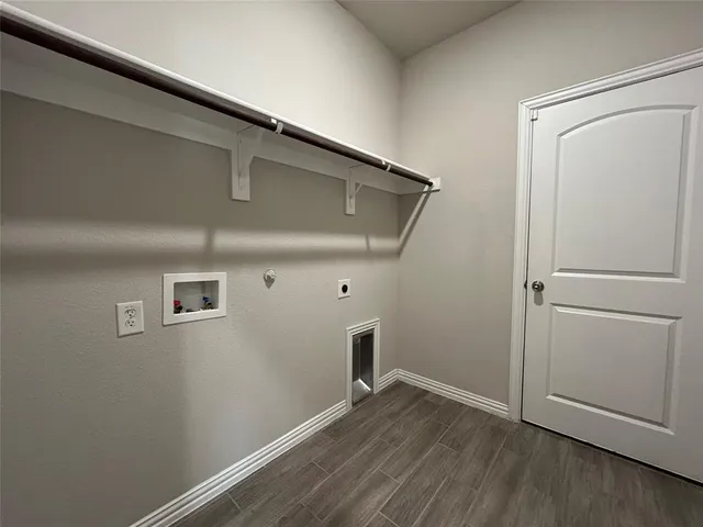 $2,195 | 505 Reatta Drive, Justin, TX 76247