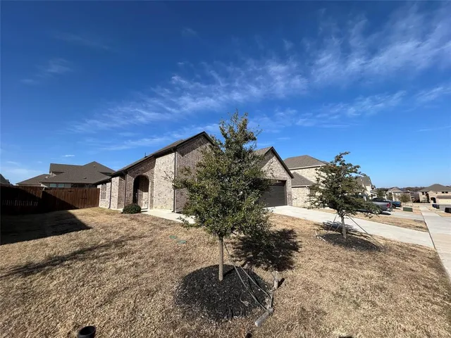 $2,195 | 505 Reatta Drive, Justin, TX 76247