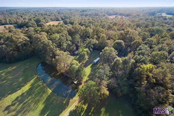 $525,000 | 1558 Tommy Whitaker Road, St. Francisville, LA 70775