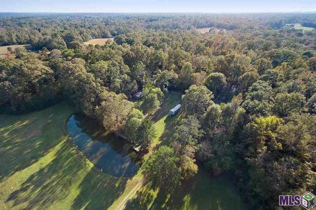 $550,000 | 1558 Tommy Whitaker Road, St. Francisville, LA 70775