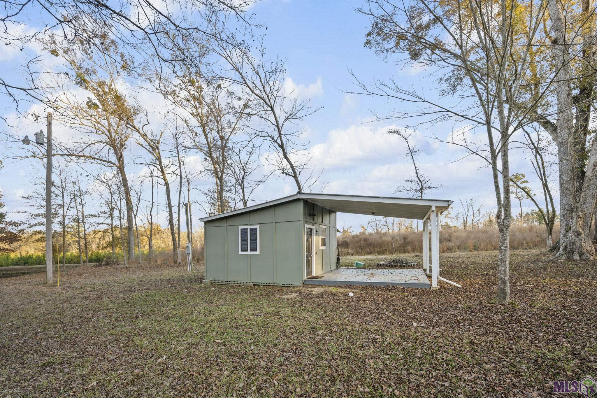 1558 Tommy Whitaker Road St. Francisville, LA 70775 - Photo 21 of 41 Bunkhouse