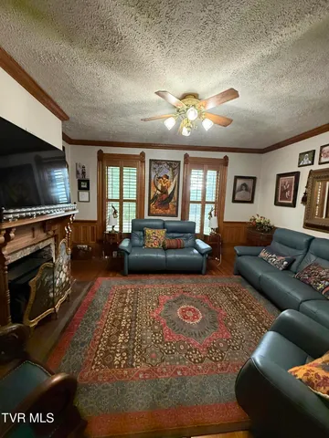 $749,900 | 1906 West G Street, Elizabethton, TN 37643