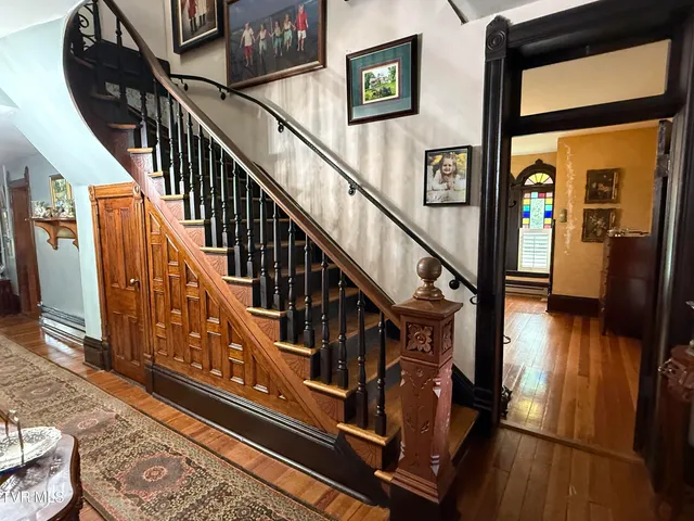 $749,900 | 1906 West G Street, Elizabethton, TN 37643