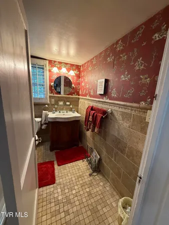 $629,900 | 1906 West G Street, Elizabethton, TN 37643